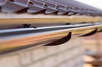 Affordable Seattle gutter installation in WA near 98115