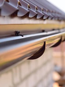 Professional Bellevue gutter replacement in WA near 98004